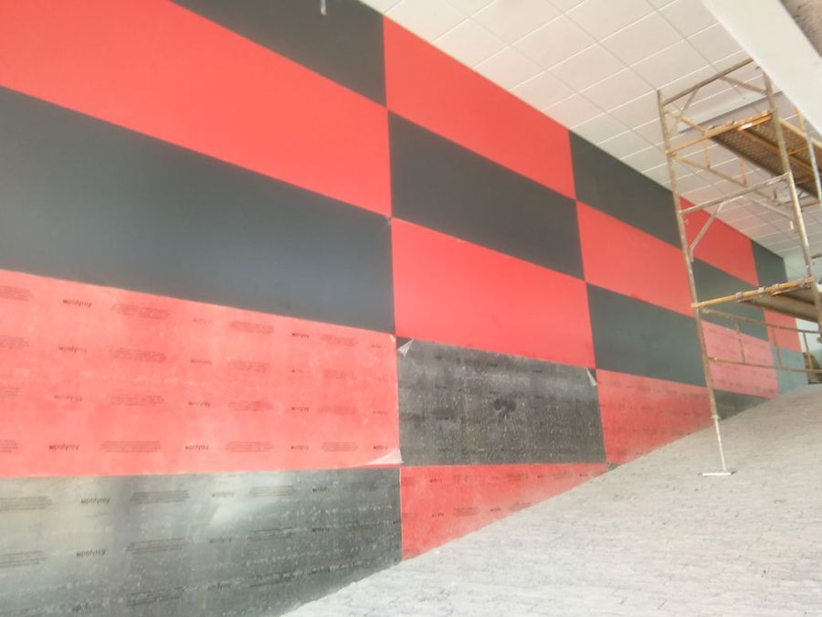 pared y andamio