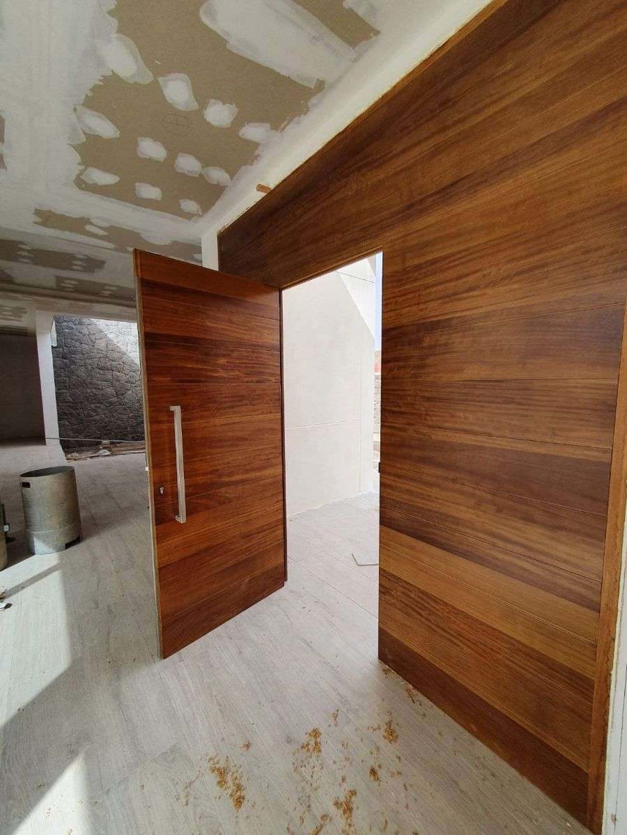 puerta madera